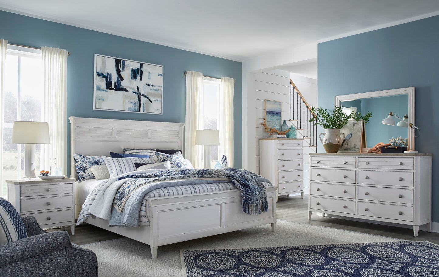 Echo Isles - Classic Panel Bed