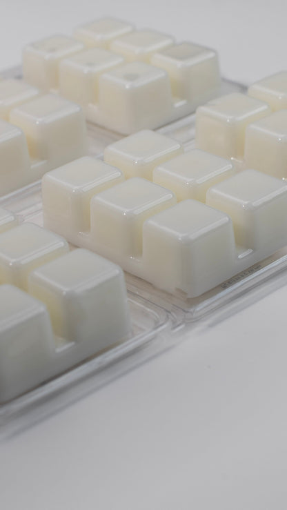Lavender Oak: 100% Soy Wax Candle