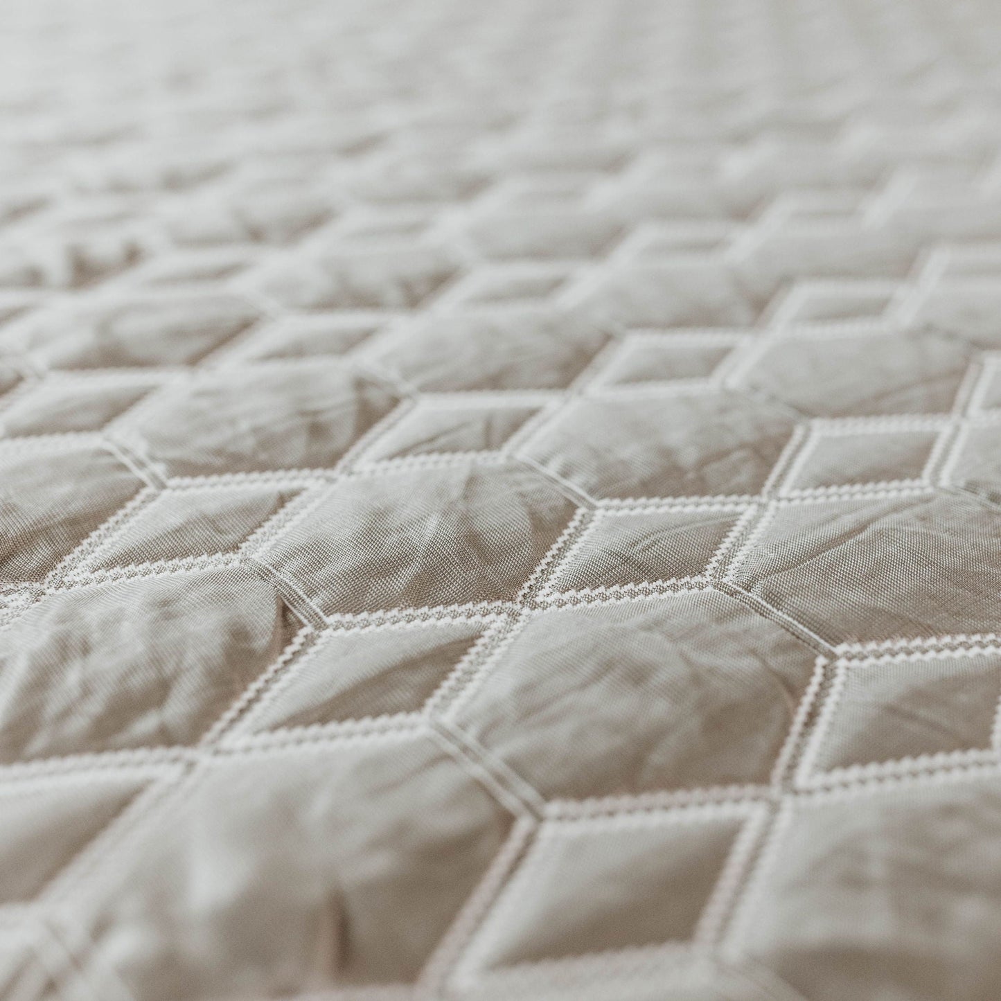 Copper Lux Hybrid - 12" Mattress With Copper Infused Contouring Memory Comfort Layer And Supportive Coil System
