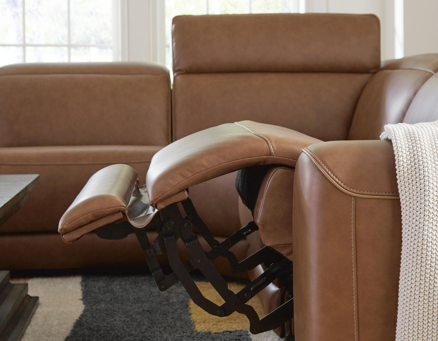 Magic Man - Reclining Sectional