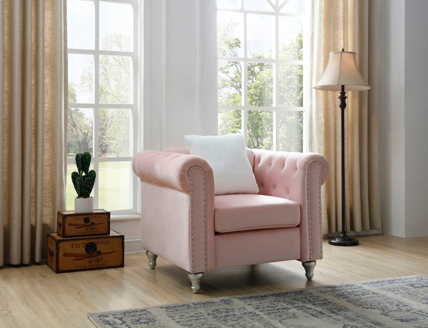 Stylish Contemporary Lounge Chair