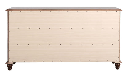 Elegant Traditional Dresser