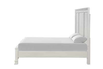 Stella Mia - 5 Pc Queen Panel Bedroom Set