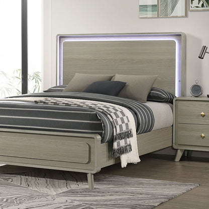 Rainier - 5 Pc Queen Bedroom Set (Panel HB)